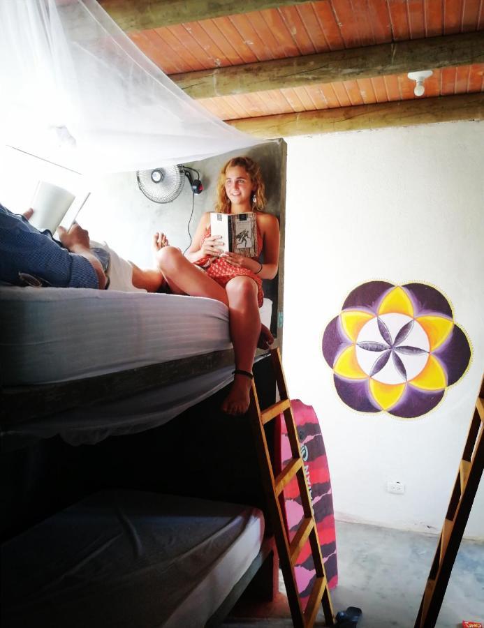 Freesoul Hostel Паломино Екстериор снимка